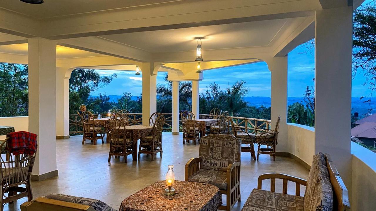 Banda Lodge Masaka ภายนอก รูปภาพ