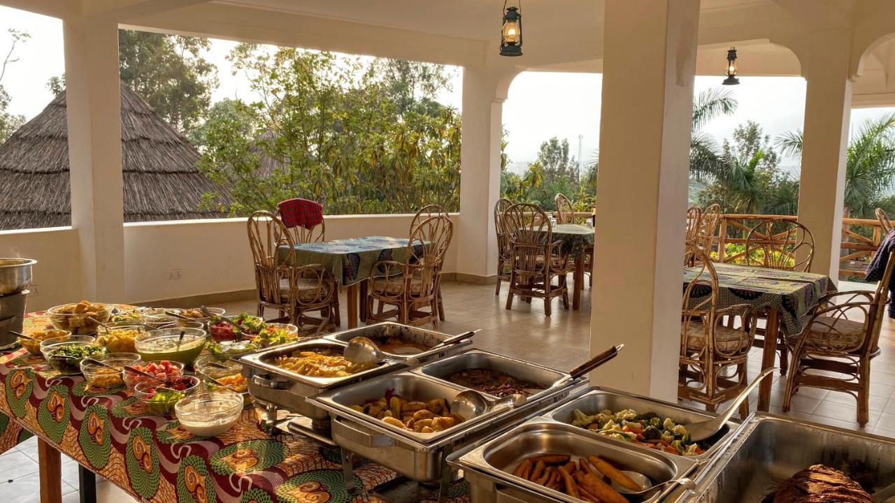 Banda Lodge Masaka ภายนอก รูปภาพ