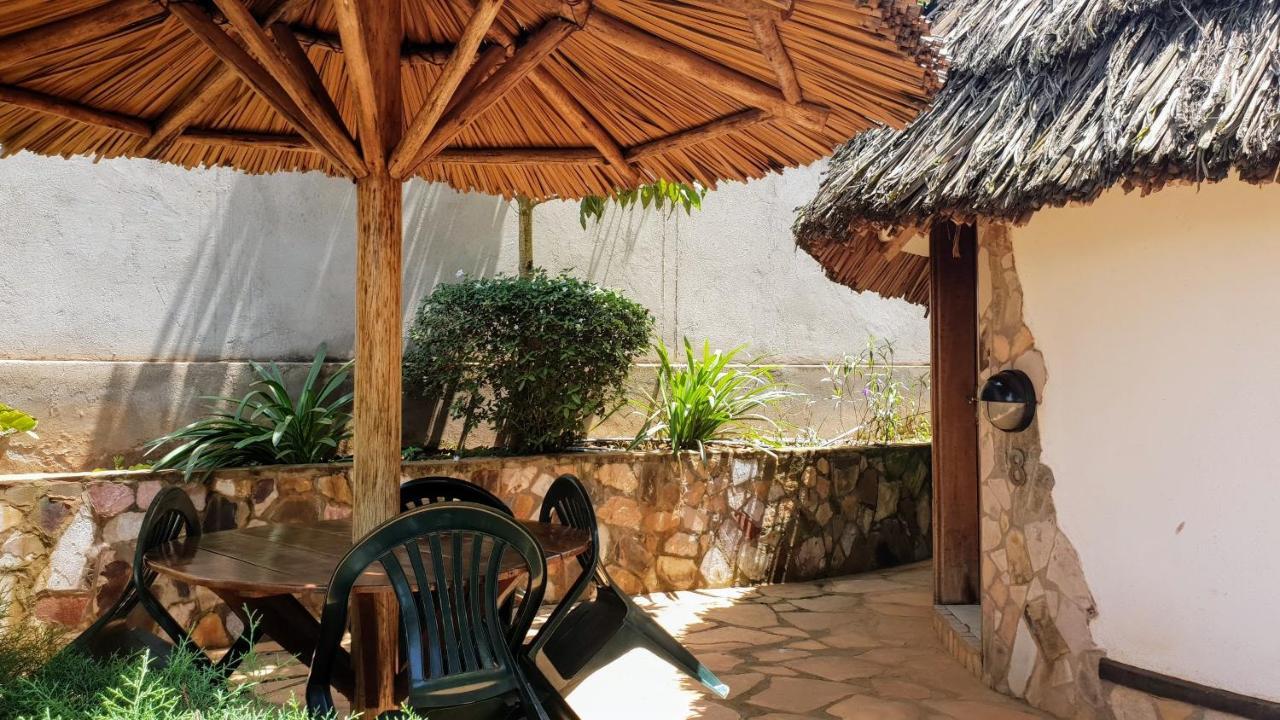Banda Lodge Masaka ภายนอก รูปภาพ